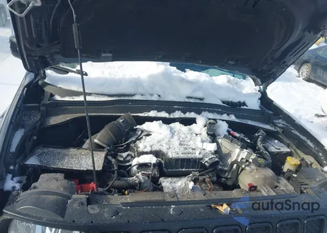 2022 Jeep Renegade Altitude 4X4 from USA, damaged, VIN ZACNJDE14NPN58010